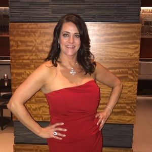 Meet your Posher, Denise